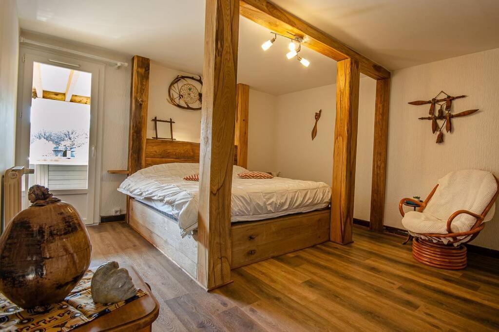 Gite Du Mont Plaisir Villa Chouvigny Eksteriør bilde